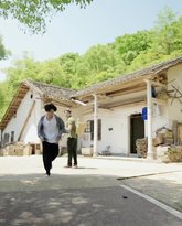 我的绝美女帝老婆 高清封面