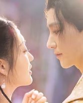 医见钟情，奈何陛下偏要宠我 高清封面