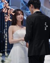 玫瑰的绽放 高清封面