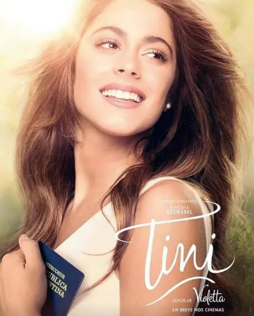 蒂尼·维奥莱塔的新生活 封面